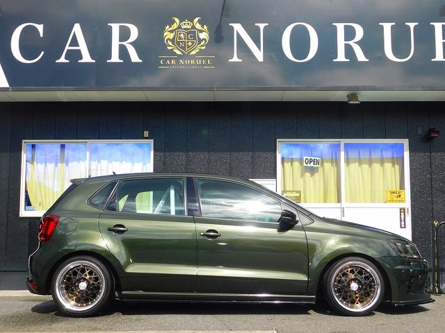 VOLKSWAGEN POLO 2011 Image 31