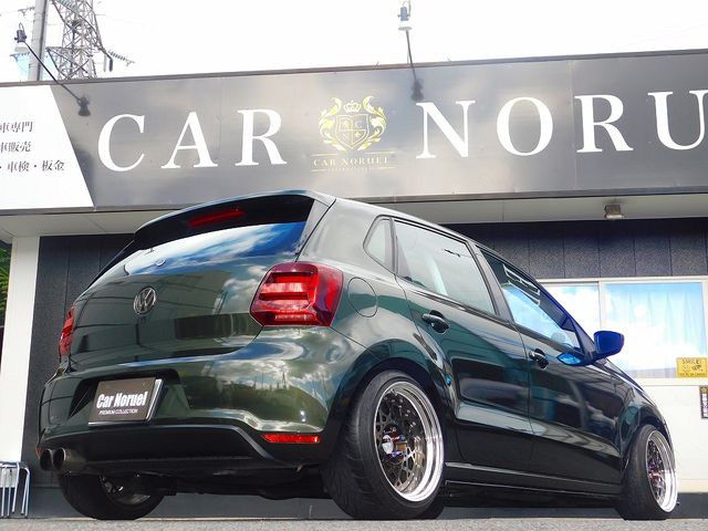 VOLKSWAGEN POLO 2011 Image 31