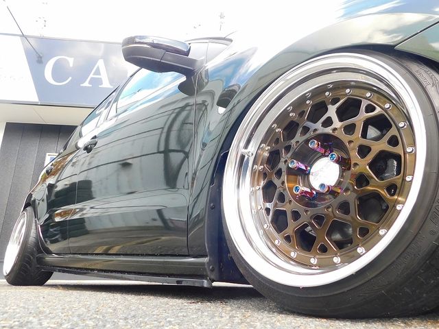 VOLKSWAGEN POLO 2011 Image 31