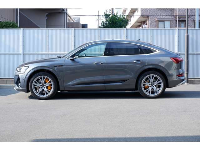 AUDI E-TRON SPORTBAC 2021 Image 31