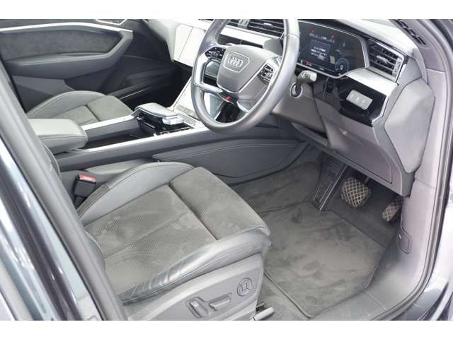 AUDI E-TRON SPORTBAC 2021 Image 31