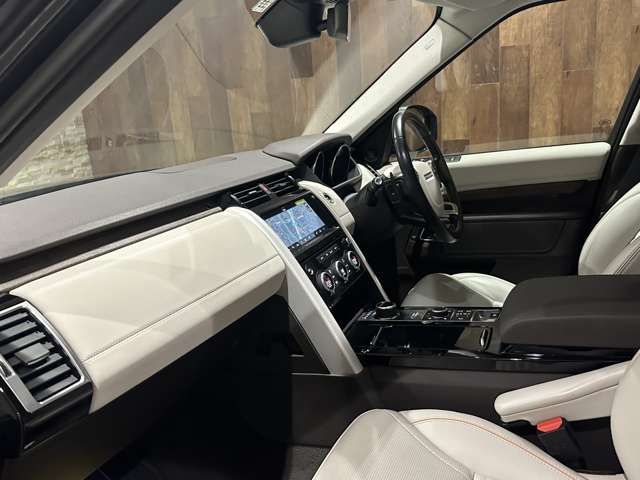 ROVER DISCOVERY 2017 Image 31