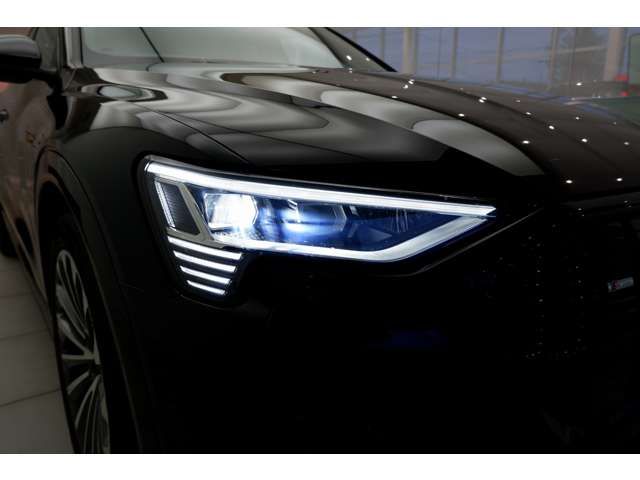 AUDI E-TRON SPORTBAC 2022 Image 31