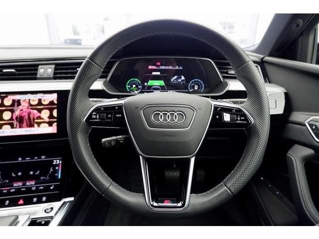 AUDI E-TRON SPORTBAC 2022 Image 31