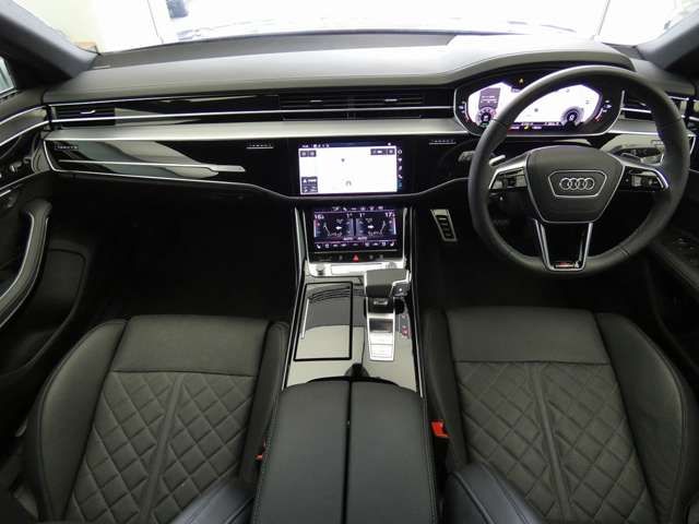 AUDI A8 2023 Image 31