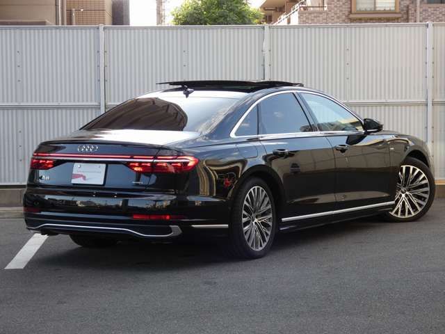 AUDI A8 2023 Image 31