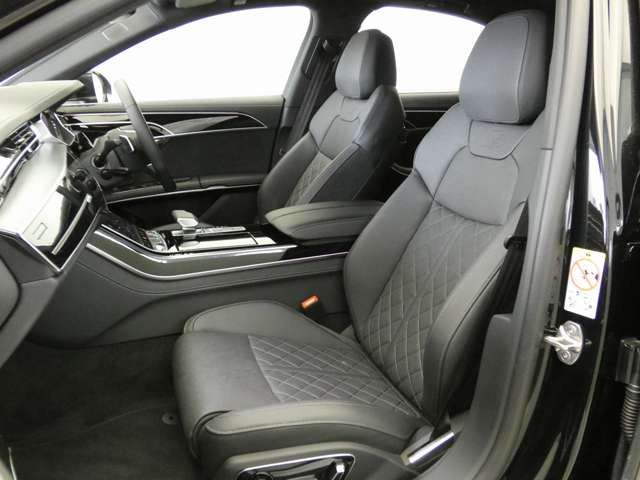 AUDI A8 2023 Image 31