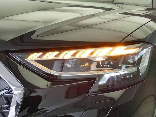 AUDI A8 2023 Image 31