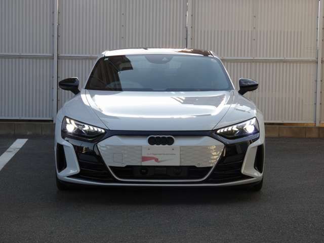 AUDI RS E-TRON GT 2023 Image 31