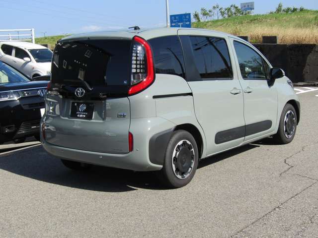 TOYOTA SIENTA HYBRID 2023 Image 31