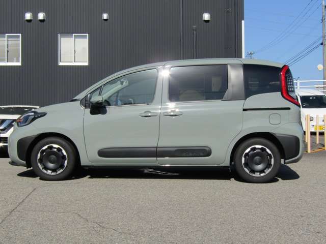 TOYOTA SIENTA HYBRID 2023 Image 31