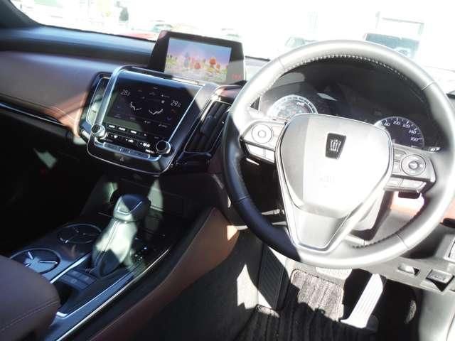 TOYOTA CROWN HARDTOP 2018 Image 31