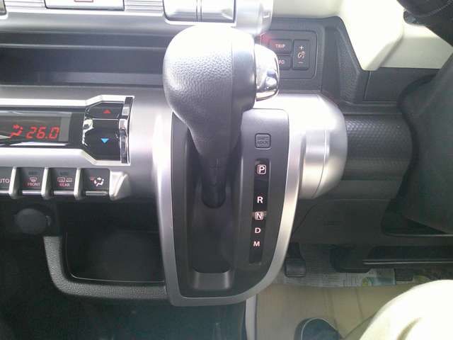 SUZUKI XBEE 4WD 2018 Image 31