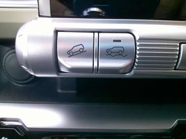 SUZUKI XBEE 4WD 2018 Image 31