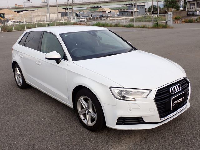 AUDI A3 SPORTBACK 2019 Image 31