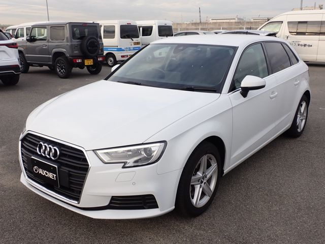 AUDI A3 SPORTBACK 2019 Image 31