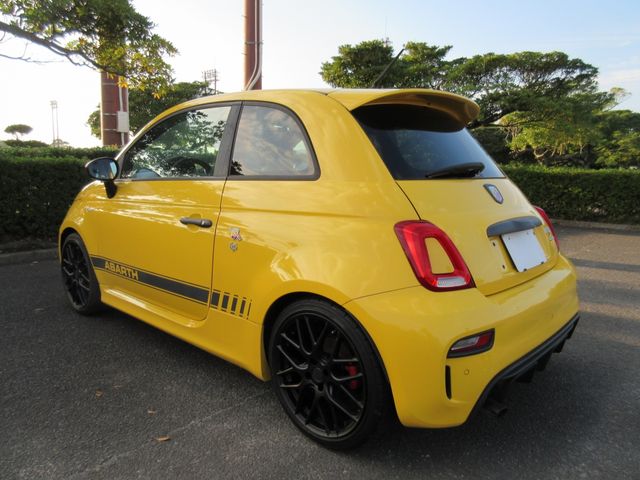 FIAT ABARTH 595 2017 Image 31