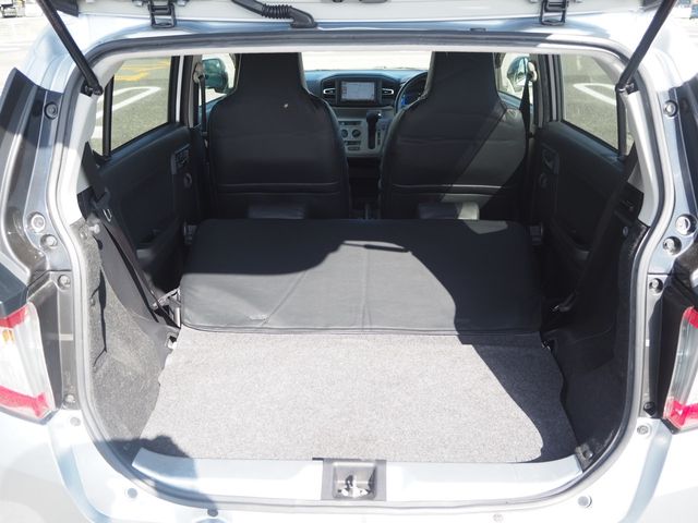 DAIHATSU MIRA E:S 2022 Image 31