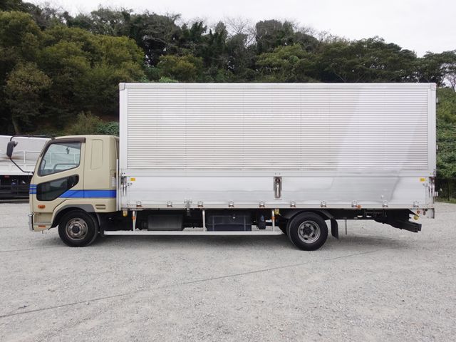 MITSUBISHI FUSOU FIGHTER 2017 Image 31