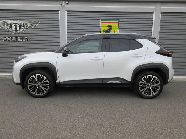 TOYOTA YARIS CROSS HYBRID 2022 Image 31