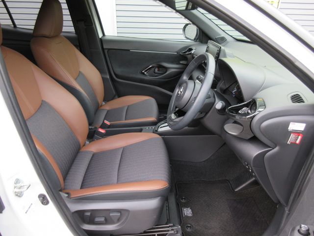 TOYOTA YARIS CROSS HYBRID 2022 Image 31