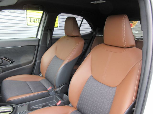 TOYOTA YARIS CROSS HYBRID 2022 Image 31