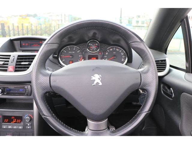 PEUGEOT 207CC 2012 Image 31