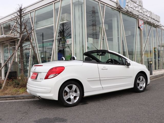 PEUGEOT 207CC 2012 Image 31