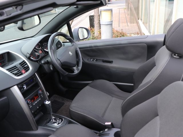 PEUGEOT 207CC 2012 Image 31