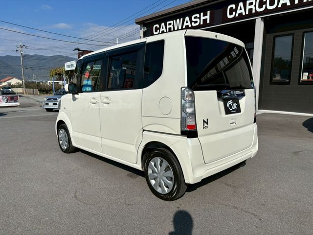 HONDA N BOX 2017 Image 31