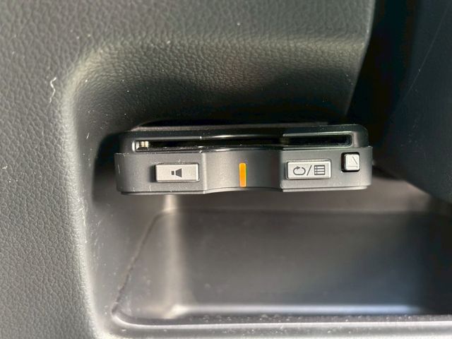 HONDA N BOX 2017 Image 31