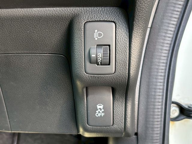 HONDA N BOX 2017 Image 31