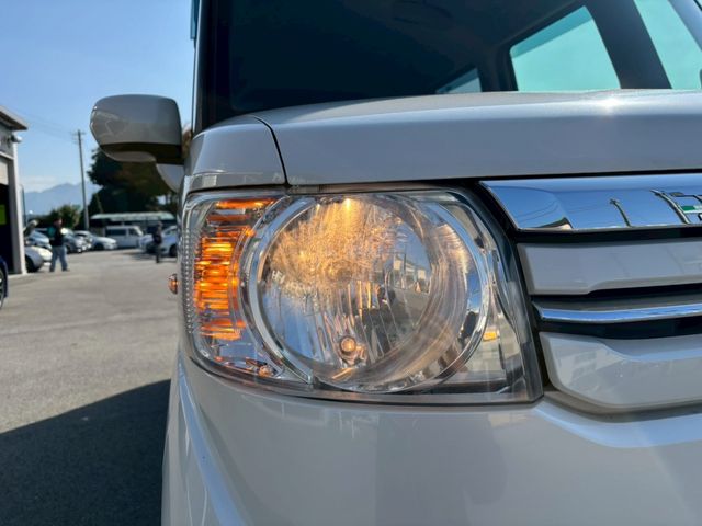 HONDA N BOX 2017 Image 31