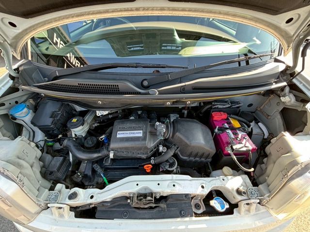 HONDA N BOX 2017 Image 31