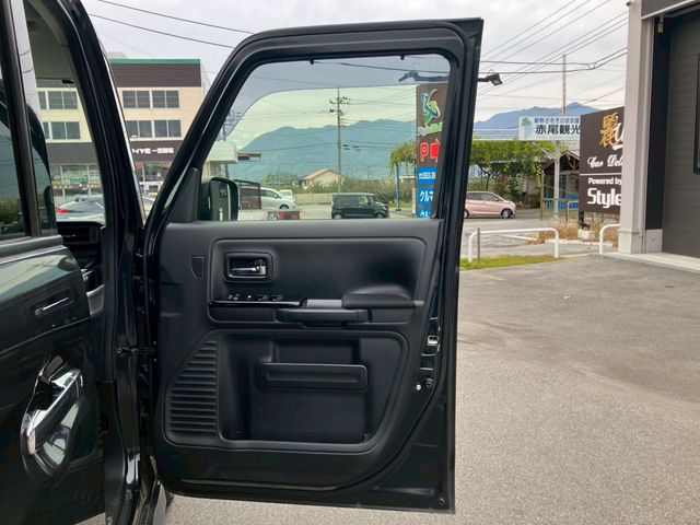 SUZUKI SPACIA CUSTOM 2019 Image 31