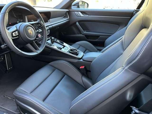 PORSCHE 911 OPEN 2025 Image 31