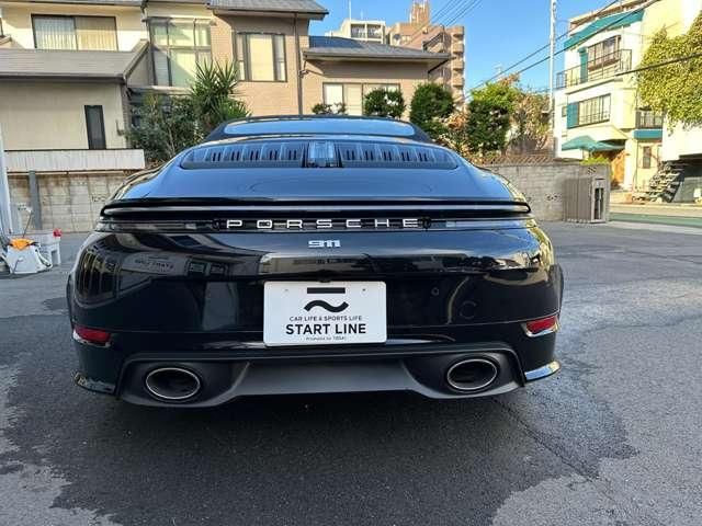 PORSCHE 911 OPEN 2025 Image 31