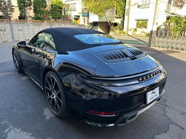 PORSCHE 911 OPEN 2025 Image 31