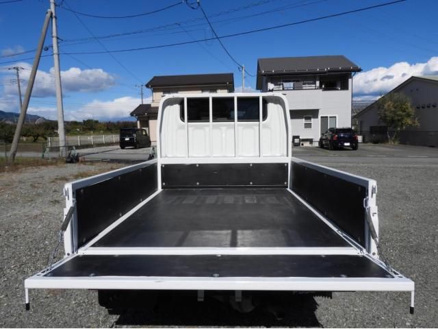 MITSUBISHI CANTER 2020 Image 31