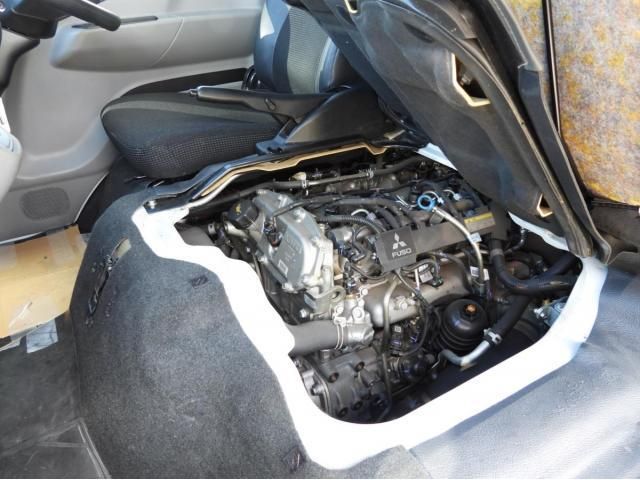 MITSUBISHI CANTER 2020 Image 31