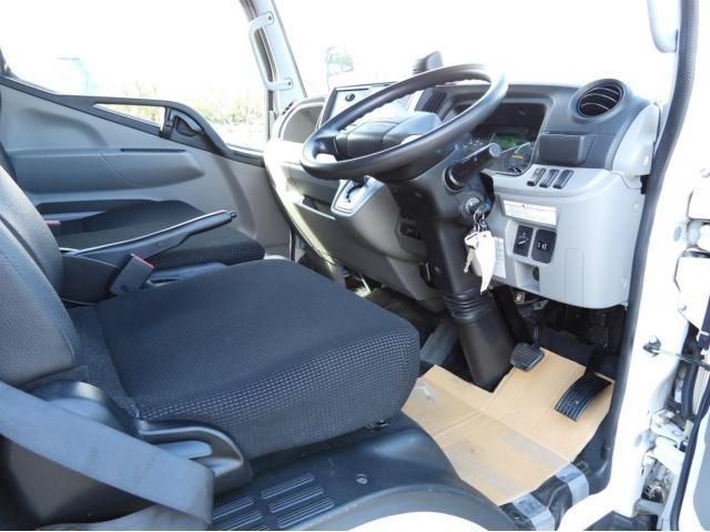 MITSUBISHI CANTER 2020 Image 31