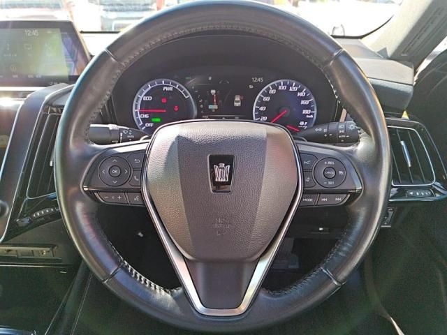 TOYOTA CROWN SEDAN HYBRID 2018 Image 31