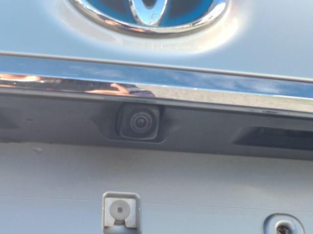 TOYOTA CROWN SEDAN HYBRID 2018 Image 31