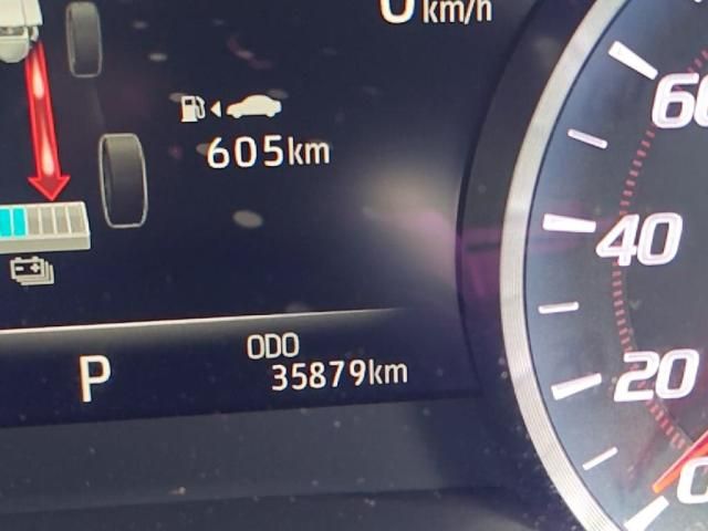 TOYOTA CROWN SEDAN HYBRID 2018 Image 31