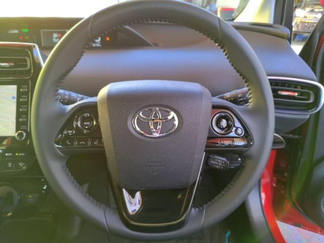TOYOTA PRIUS 2022 Image 31