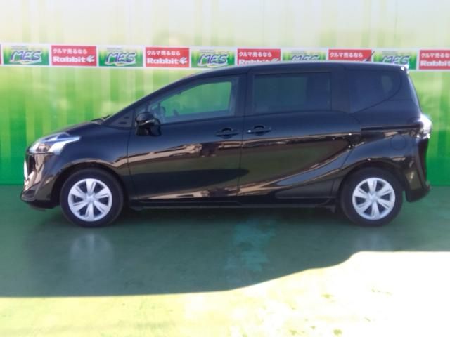 TOYOTA SIENTA 2021 Image 31