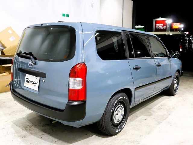 TOYOTA PROBOX VAN HYBRID 2022 Image 31
