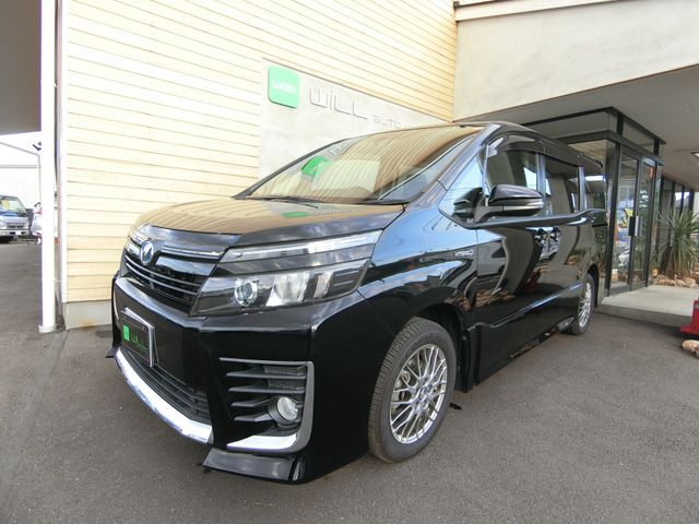 TOYOTA VOXY HYBRID 2016 Image 31