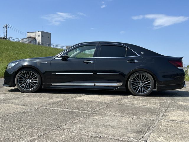 TOYOTA CROWN SEDAN HYBRID 4 2015 Image 31