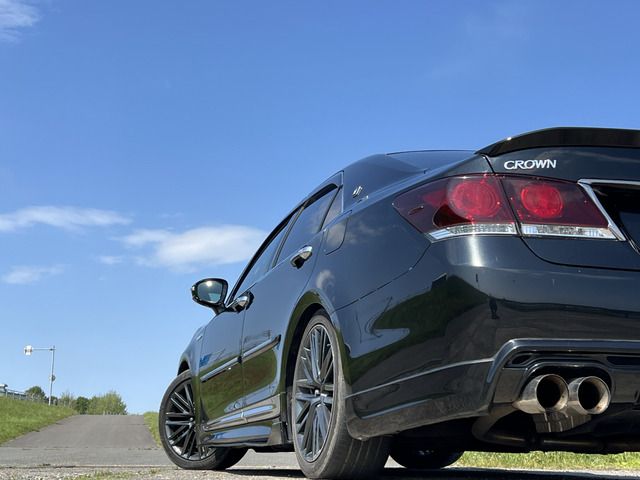 TOYOTA CROWN SEDAN HYBRID 4 2015 Image 31